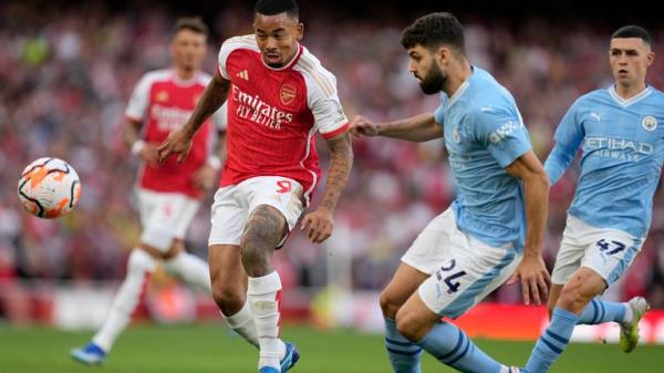 Arsenal's Gabriel Jesus, left, and Manchester City's Josko Gvardiol at The Emirates on Sunday 